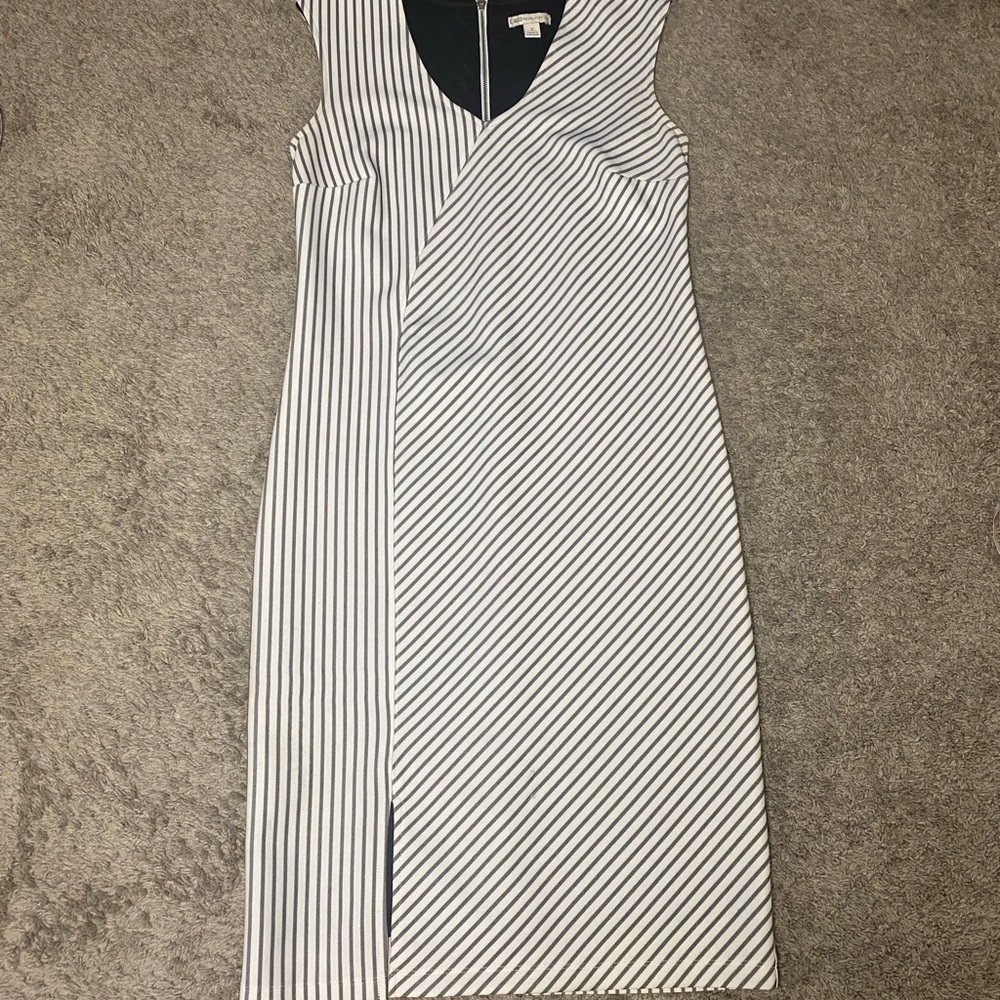 Cato A-Line Sleeveless Striped Dress Women’s Size 2 With Front Slit - Picture 2 of 9